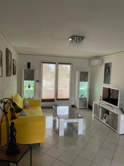 Duplex 1 Mn Plage De Trou D Eau Location A La Semaine Minimum ลาซาลีน เลอแบ็ง ภายนอก รูปภาพ